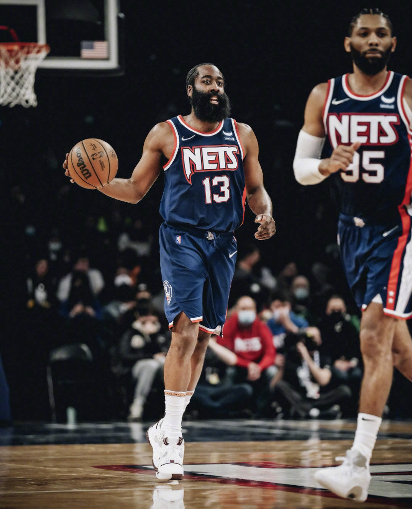 Kaiyun Sports-关于今夜欧联焦点战，深圳男篮状态回暖，信心回归，控场能力受关注的信息